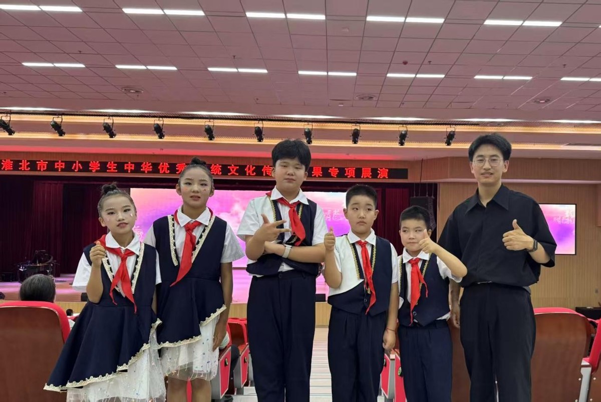 f45f2b1b5f2947428272b177a0672031.jpg f45f2b1b5f2947428272b177a0672031.jpg