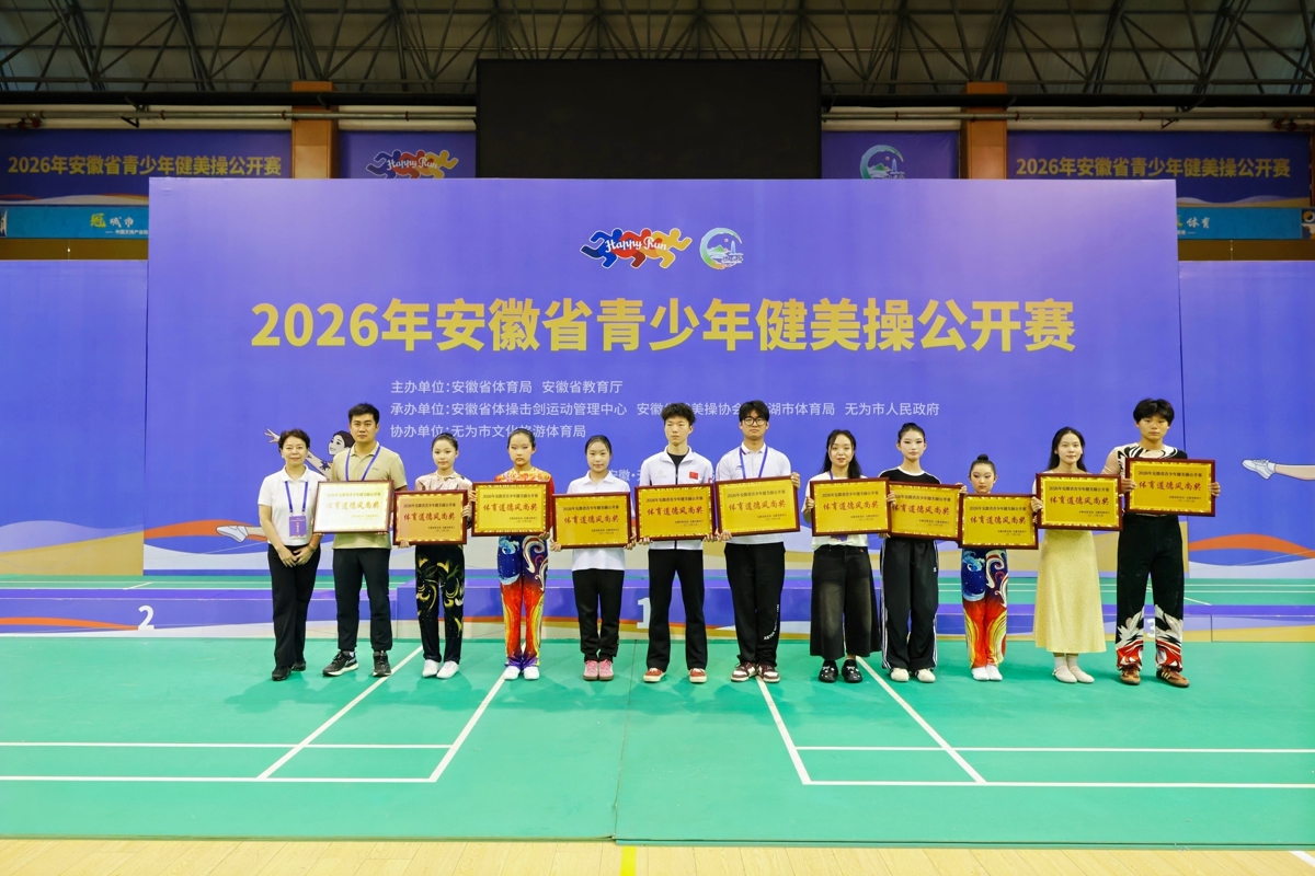 c4b19527b9904b9f92abe854d8d17e77.jpg