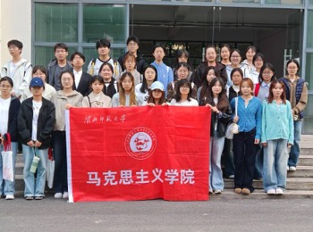红色宣讲进校园，长征精神润童心